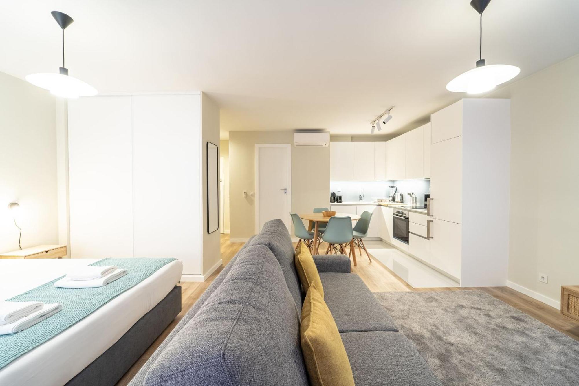 On The Square - Center By House And People Apartamento